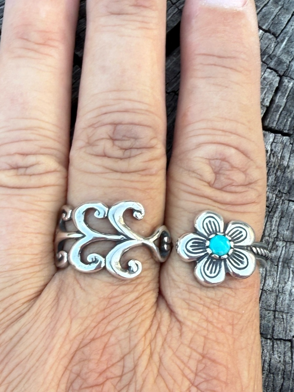 Carolyn Pollack double Sterling Silver flower ring with turquoise stone